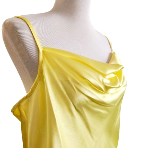 🆕️⬇️bebe Yellow Satin Cowl Neck Slip Midi Dress - Picture 5 of 11